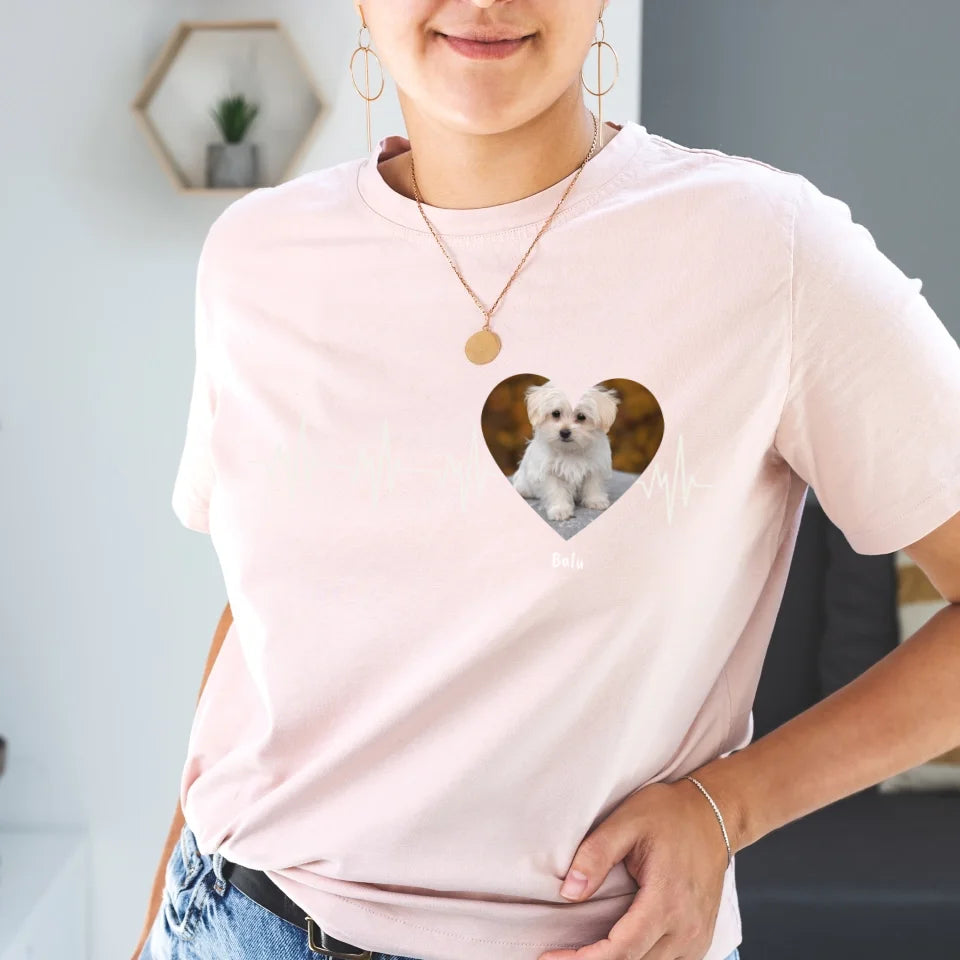 Herzschlag in weiß mit Foto - Individuelles T-Shirt | Personalize Palace