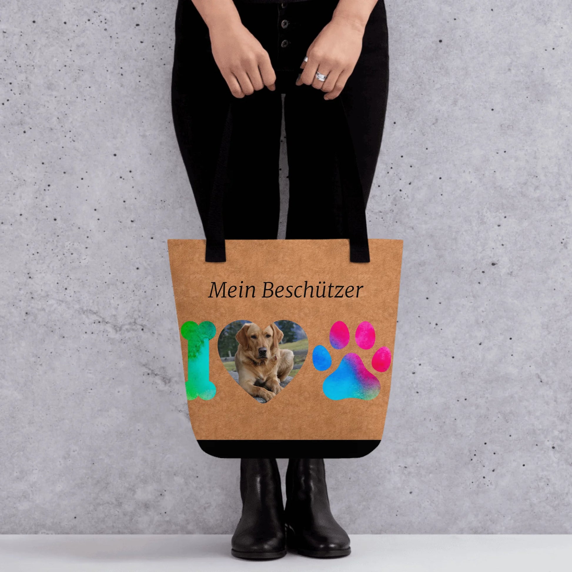 05_totebag_lifestyle2_black_base