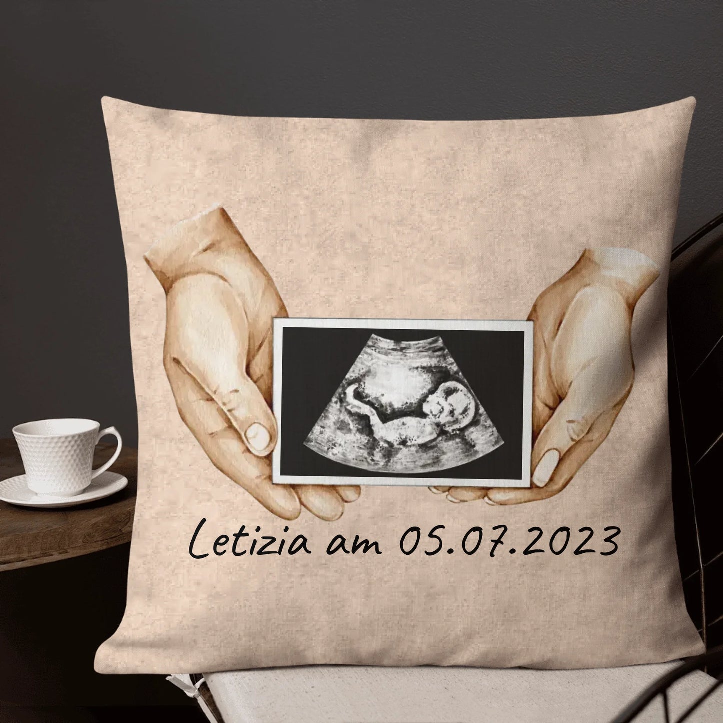 05_22x22_premiumpillow_lifestyle5_base