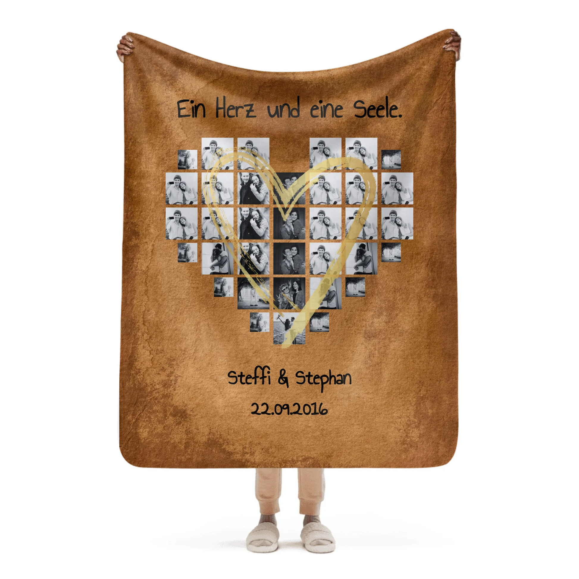 05_sherpablanket_onwoman_50x60_base_whitebg