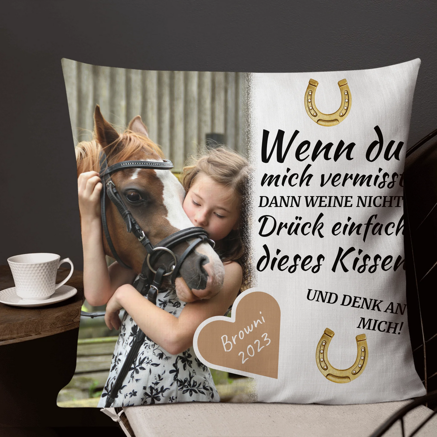 05_22x22_premiumpillow_lifestyle5_base