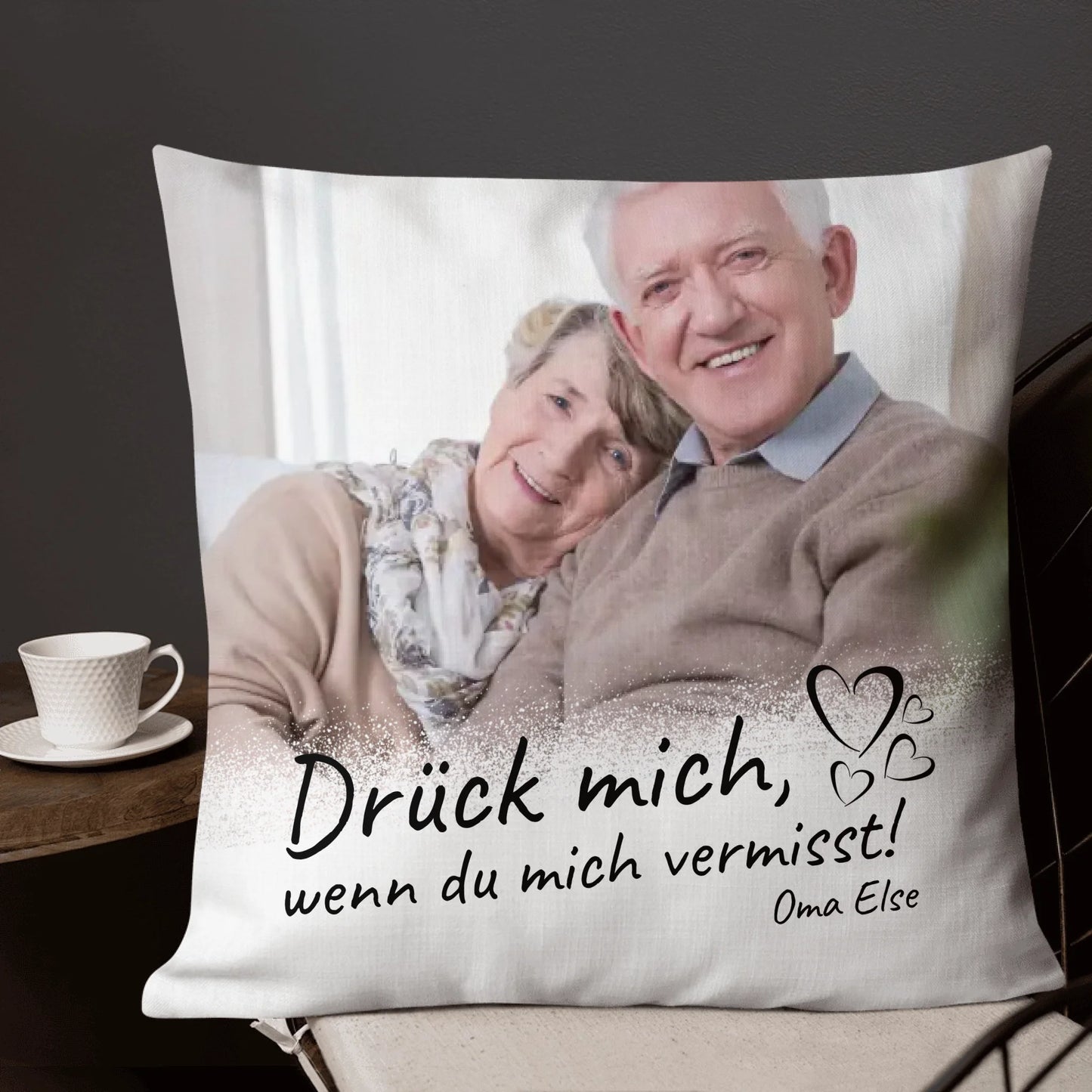 05_22x22_premiumpillow_lifestyle5_base