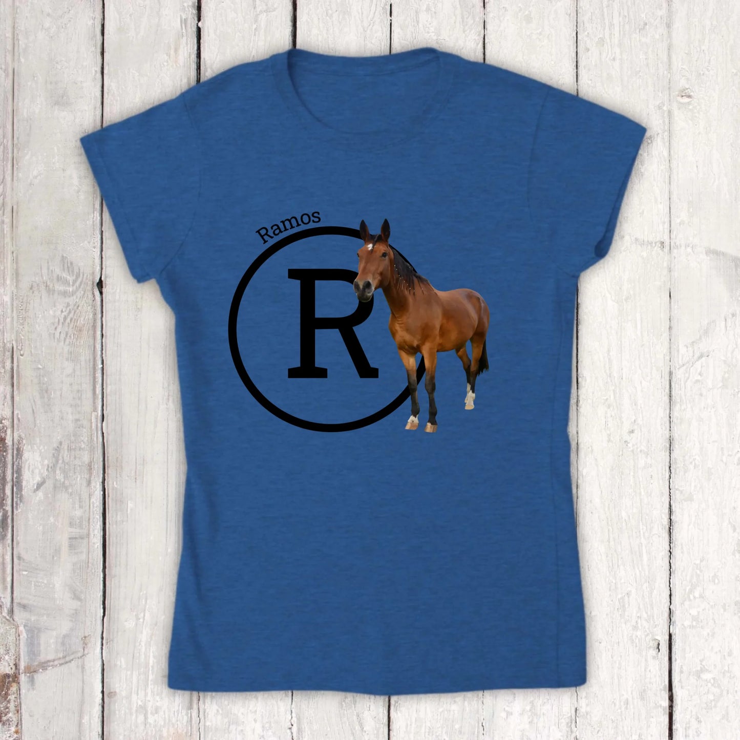 Initiale mit Bild und Text für Reiter und Pferdeliebhaber - Individueller Hoodie und T-Shirt