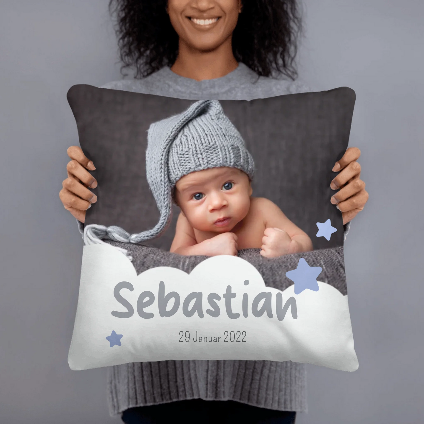 Individuelles Babykissen mit Foto – Personalisiertes Kissen mit Name | Geschenk für Neugeborene | Personalize Palace
