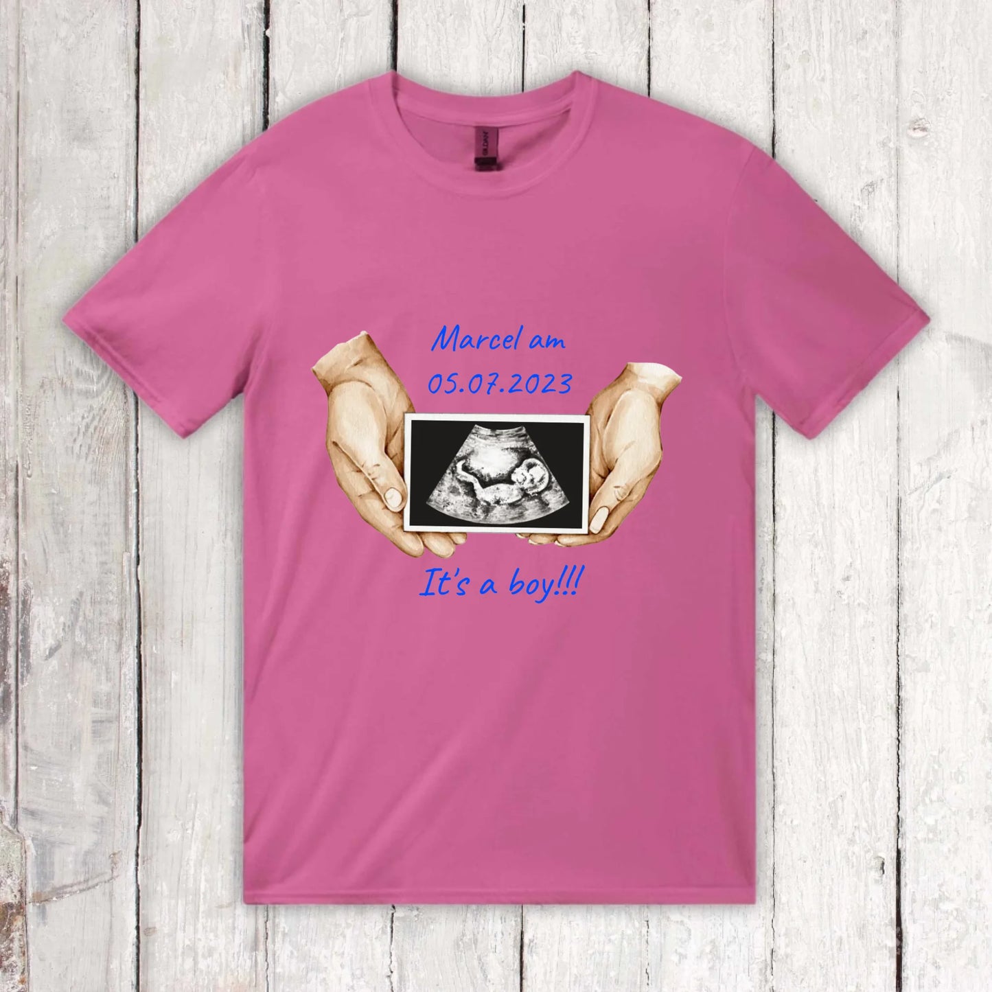 It's a boy or It's a girl - Individuelles T-Shirt | Personalize Palace
